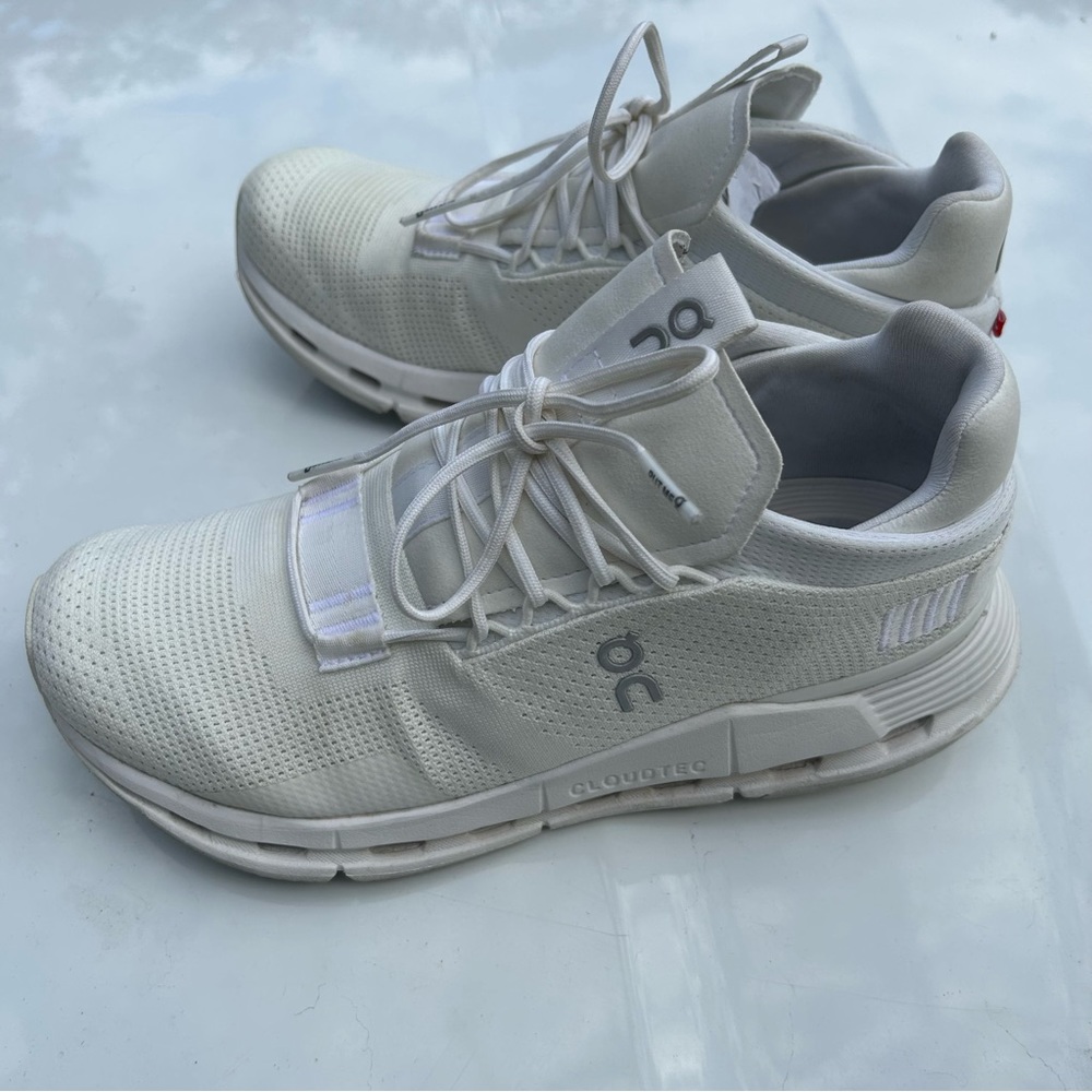 ON Running Cloudnova Sneakers Size 8